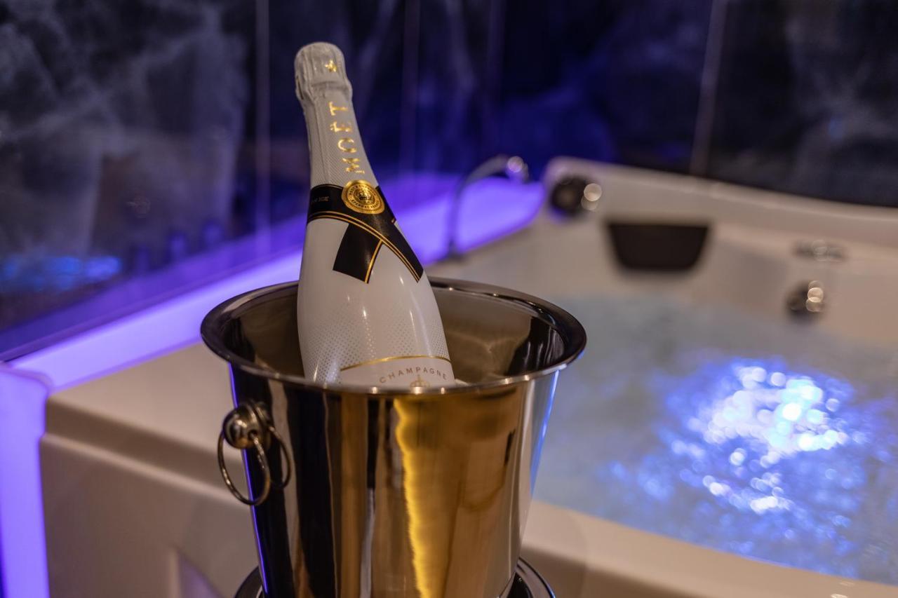 Maximum Suite&spa *